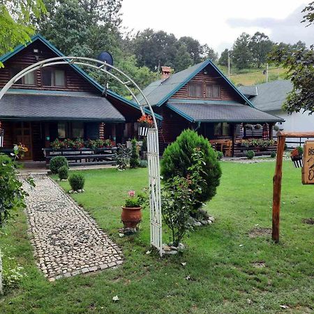 Lopatnica Holiday Homes Biser Lopatnice מראה חיצוני תמונה