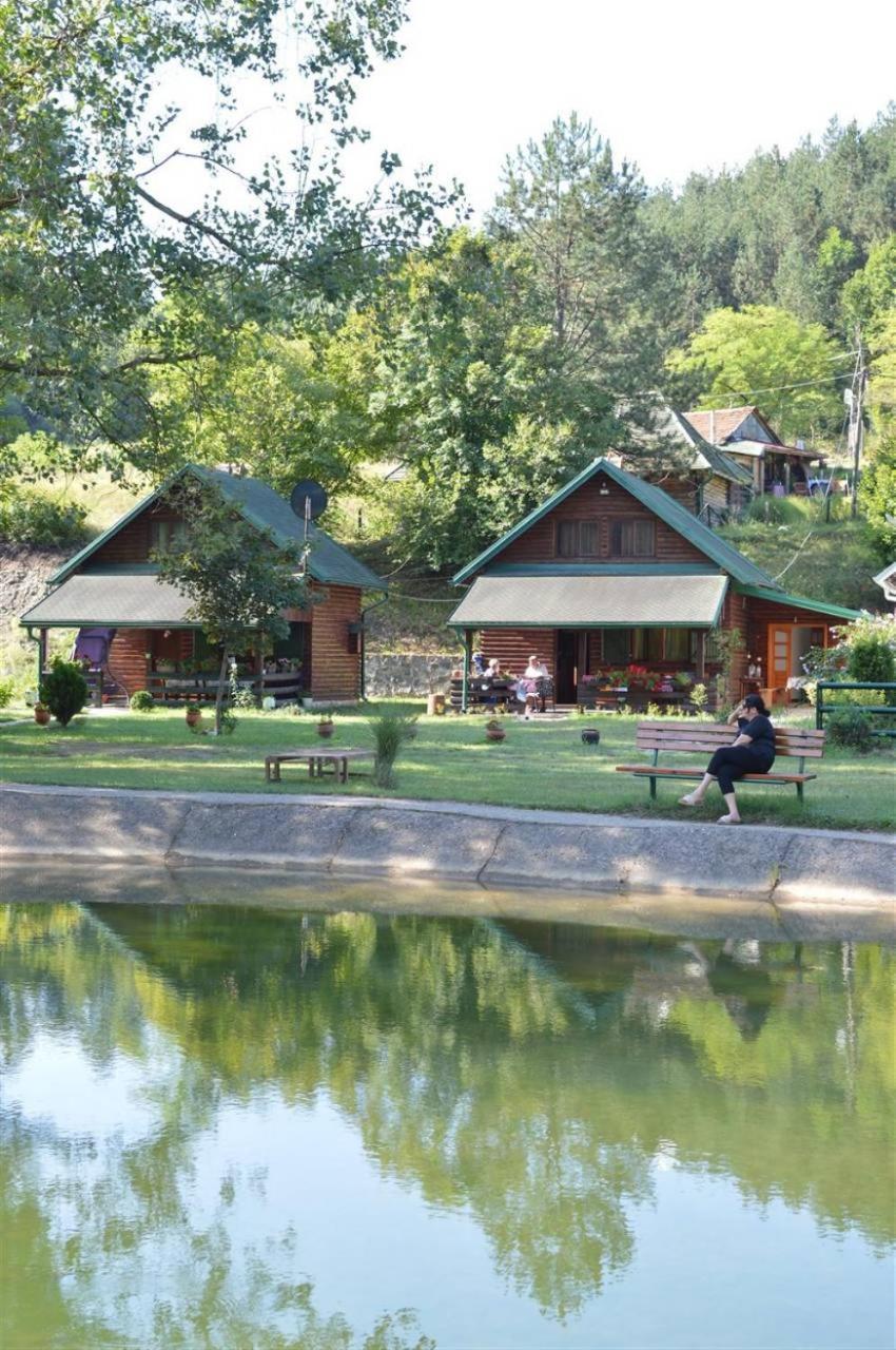 Lopatnica Holiday Homes Biser Lopatnice מראה חיצוני תמונה