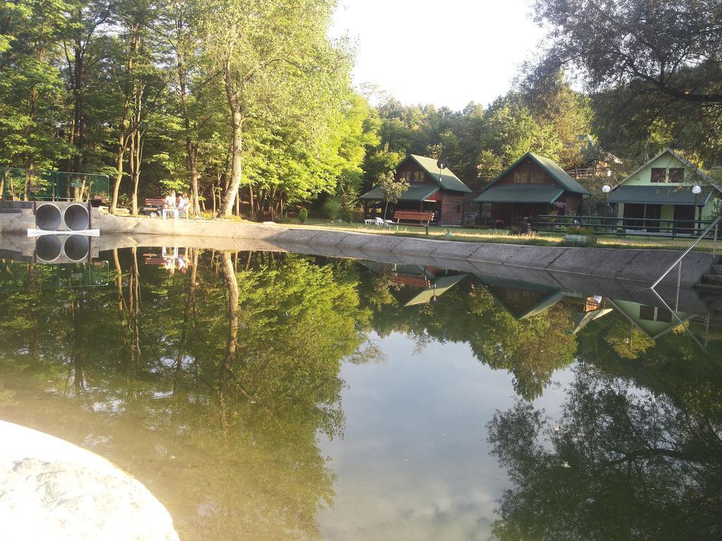 Lopatnica Holiday Homes Biser Lopatnice מראה חיצוני תמונה