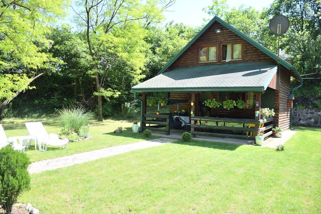 Lopatnica Holiday Homes Biser Lopatnice מראה חיצוני תמונה