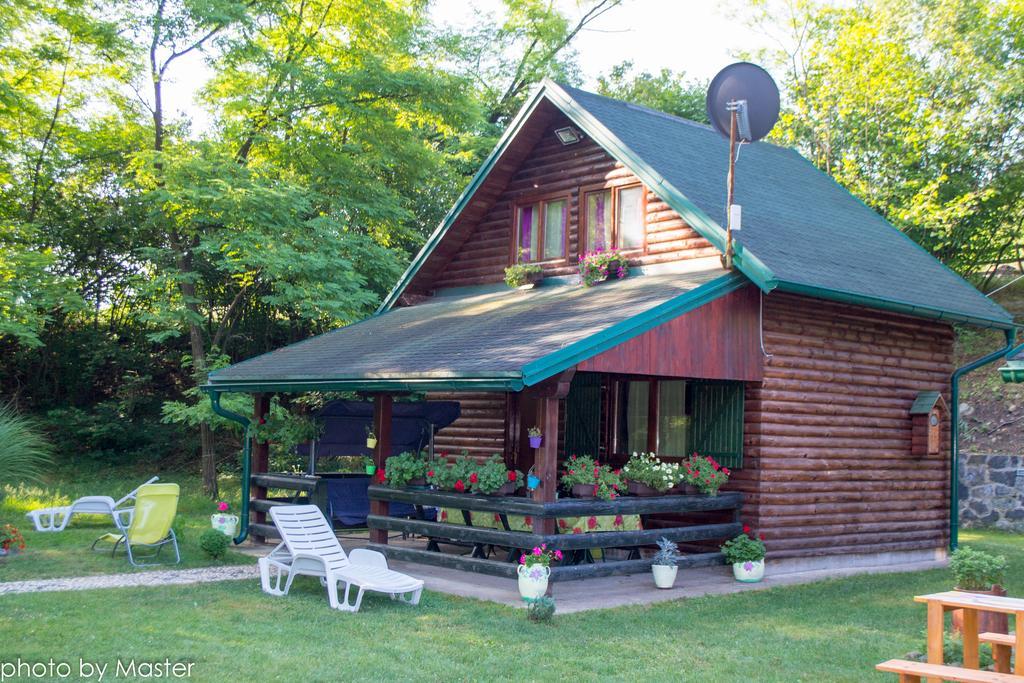 Lopatnica Holiday Homes Biser Lopatnice מראה חיצוני תמונה