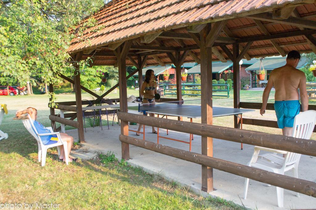 Lopatnica Holiday Homes Biser Lopatnice מראה חיצוני תמונה